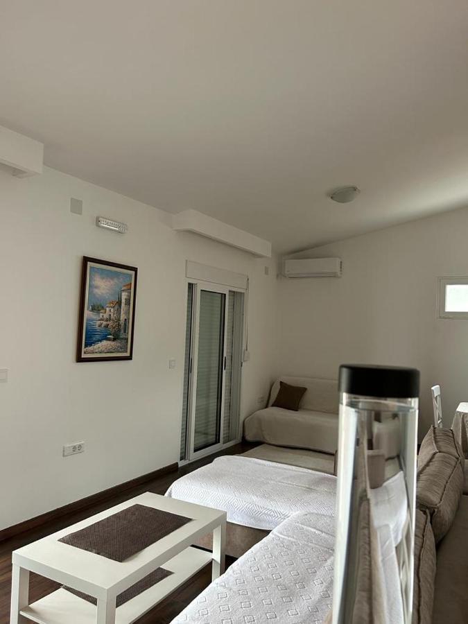 Apartments Sergej Sutomore Εξωτερικό φωτογραφία
