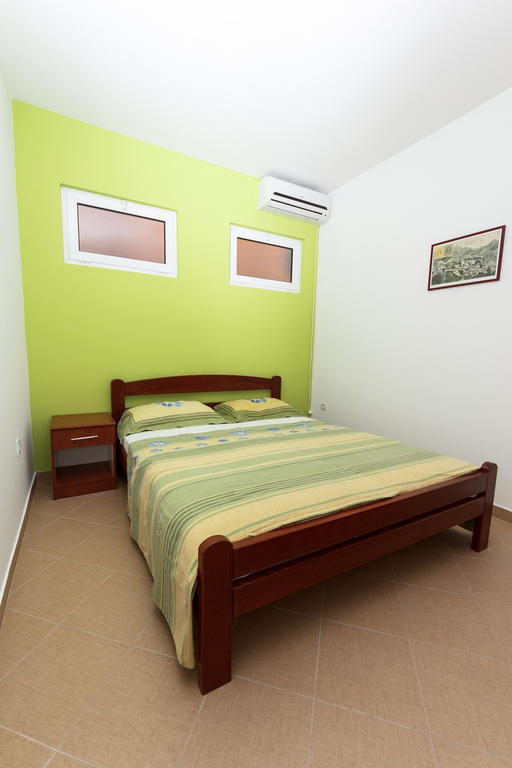 Apartments Sergej Sutomore Δωμάτιο φωτογραφία